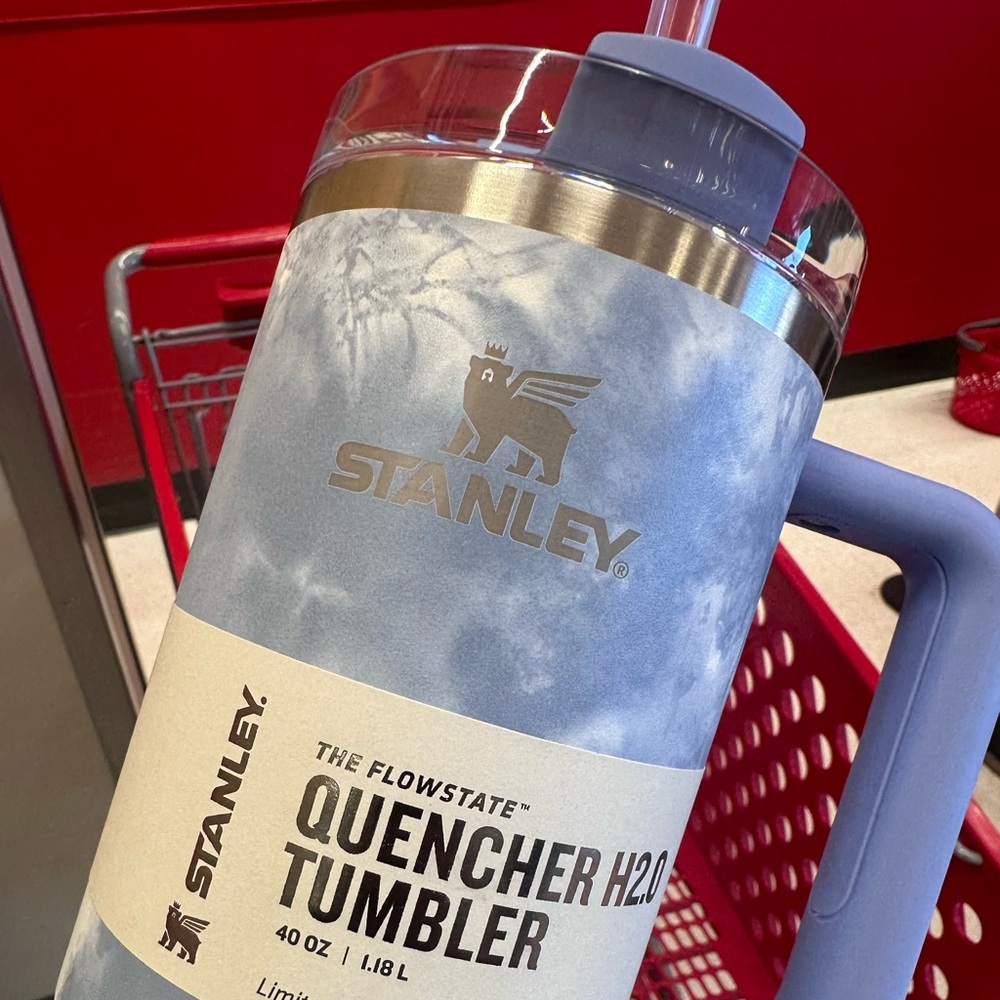 🌊✨NEW Stanley 40 oz Tumbler in OCEAN TIE DYE